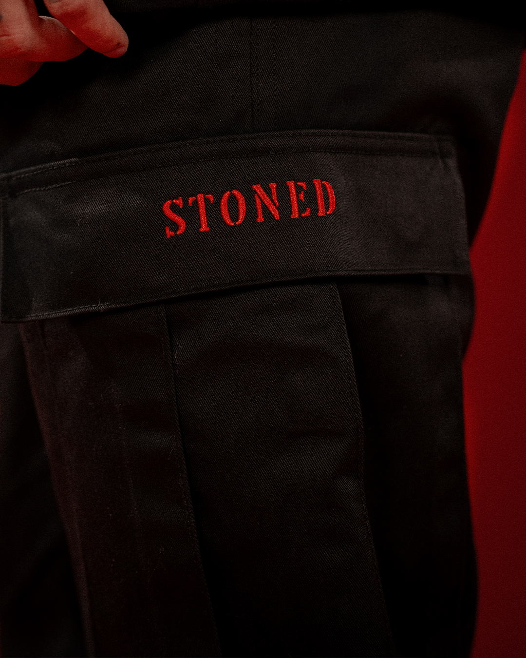 Stoned Rising Naga : Descendants Cargo Pants Black