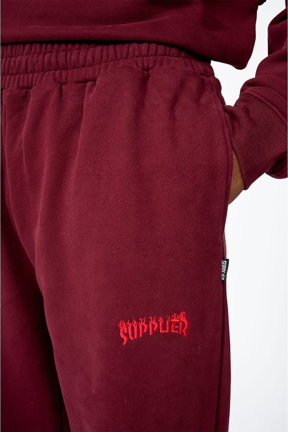 Supplier : Layer Logo Sweat Pants