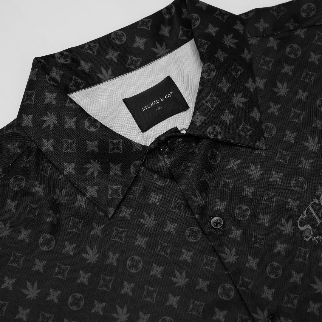 Void : Monogram Revere Shirt Black