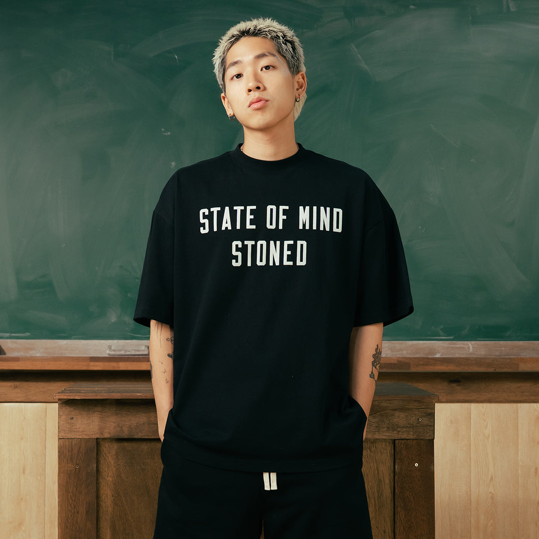 Originals V2 : Black White Tee