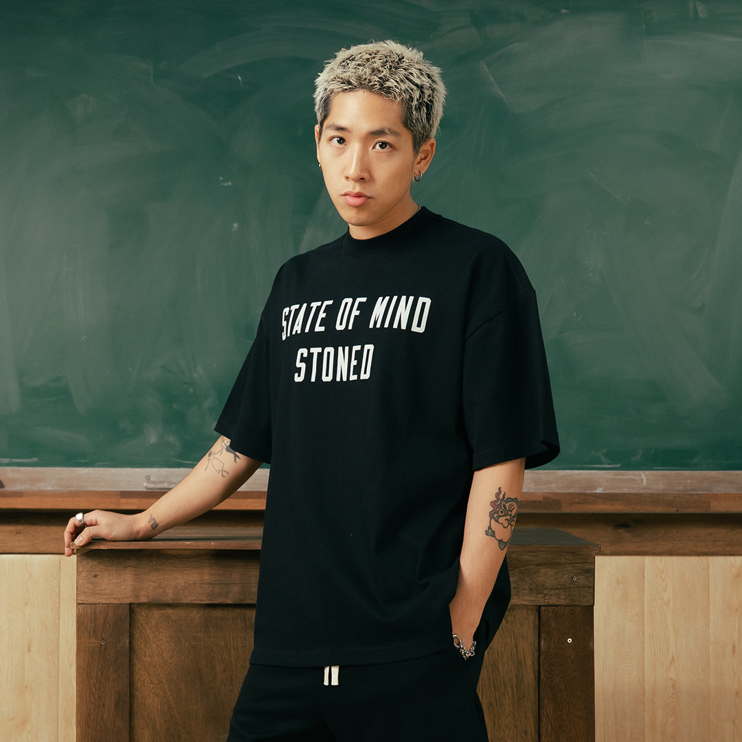 Originals V2 : Black White Tee
