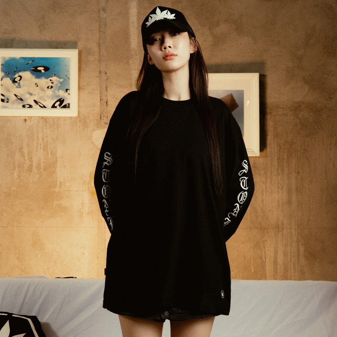 WBB25 : Letter L/S Tee Black
