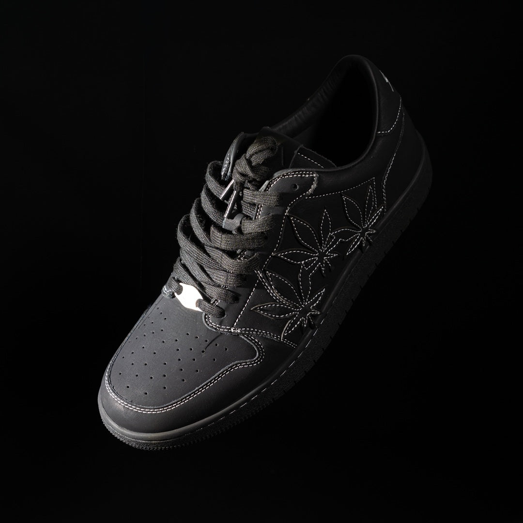 Stoned : Raven Black