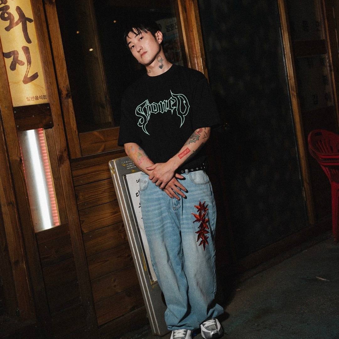 Stoned : Tiffany Conspiracy Tee Black