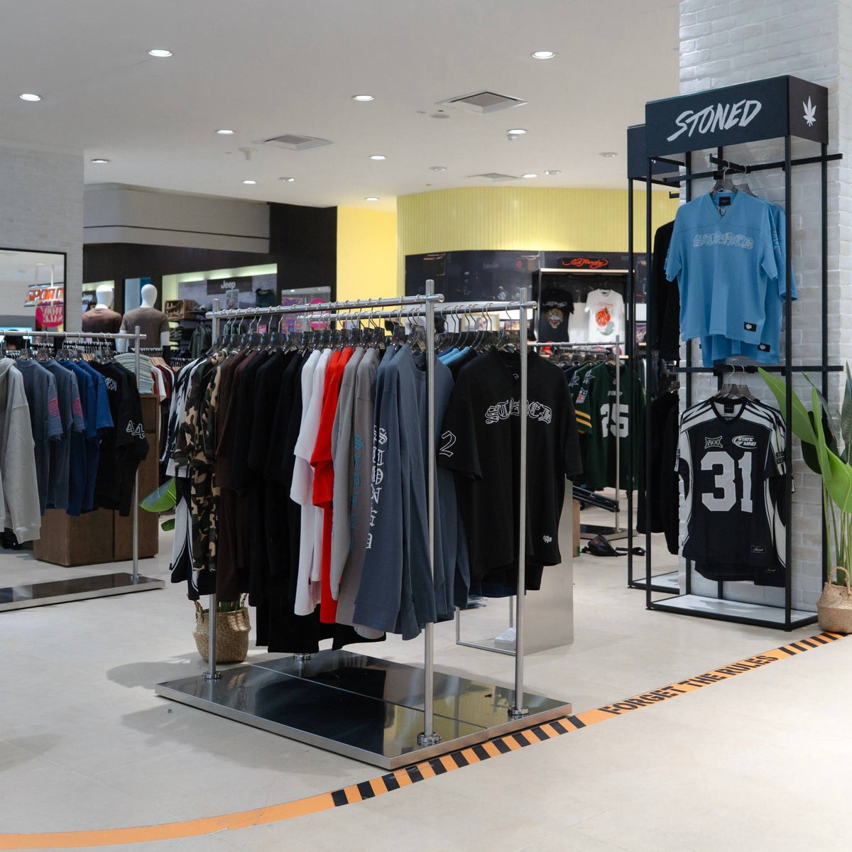 STONED & CO. PAVILION KUALA LUMPUR — Photo 1
