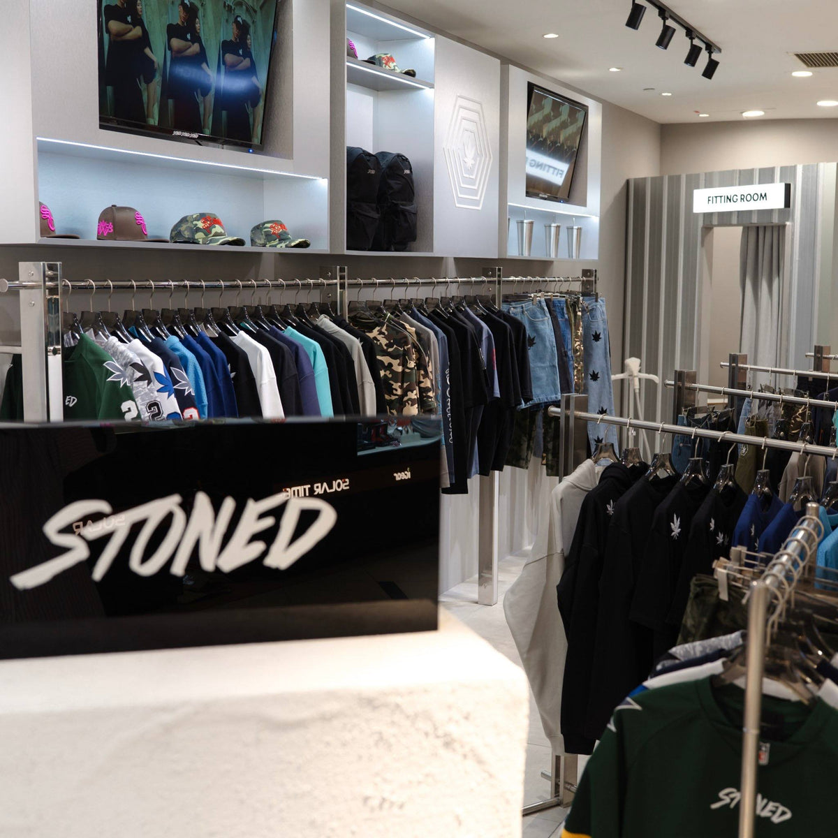 STONED & CO. KLCC — Photo 2
