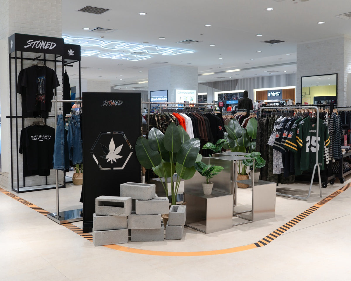 STONED & CO. PAVILION KUALA LUMPUR