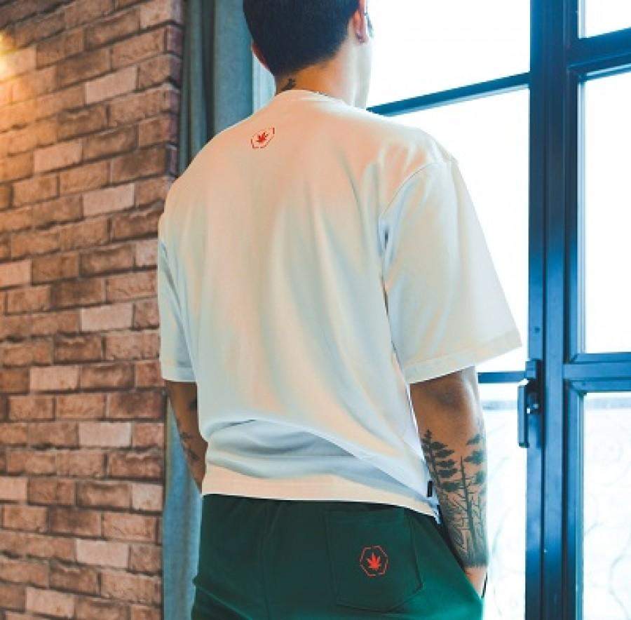 STAPLES: CLASSIC MEN'S T-SHIRT WHITE-Stoned & Co